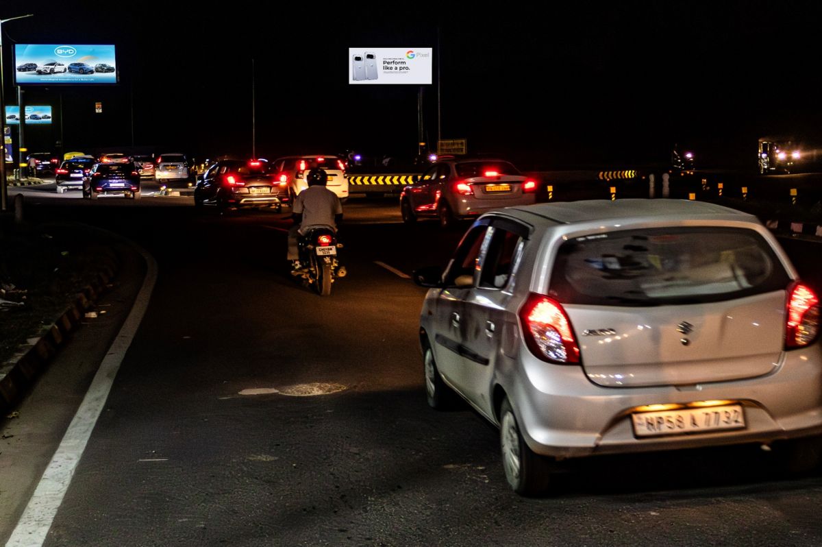 Mohali Walk Road Facing Phase 9 C6